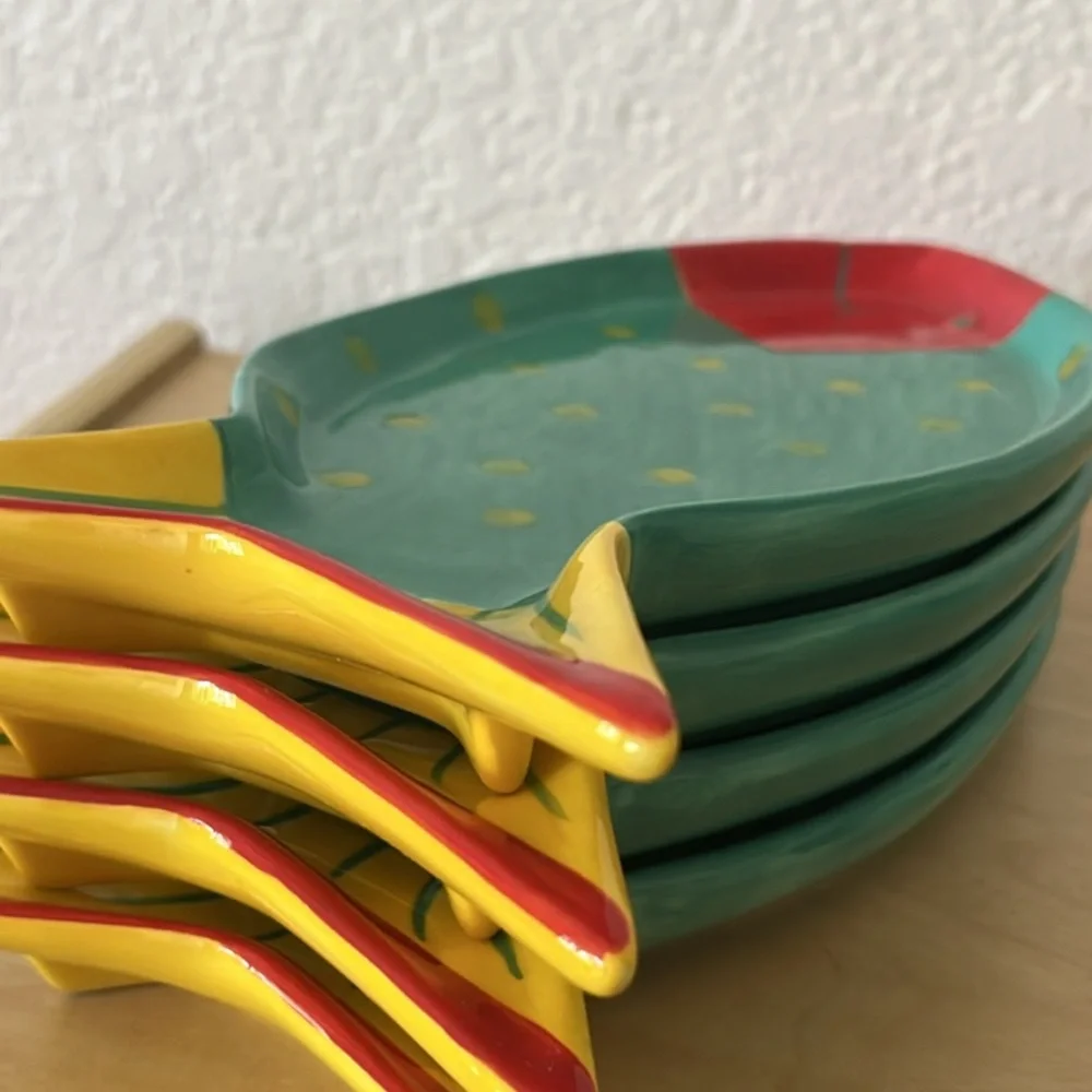 4 Foreside Vintage Colorful Fish Shaped Ceramic Plates